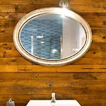 Hitide House Vandrerhjem *
