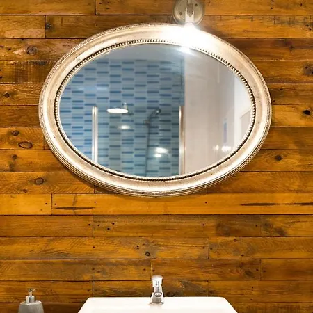 Hitide House بيت شباب *