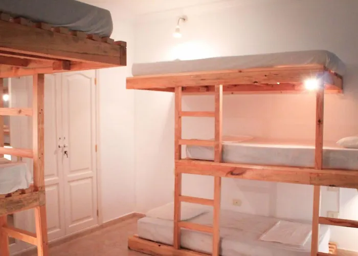 Hitide House Auberge de jeunesse