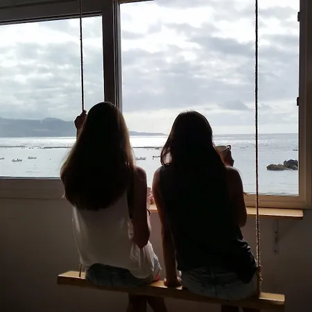 Hitide House 호스텔 *